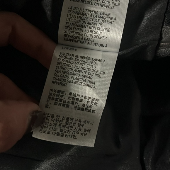 Leather jacket - Picture 8 of 11